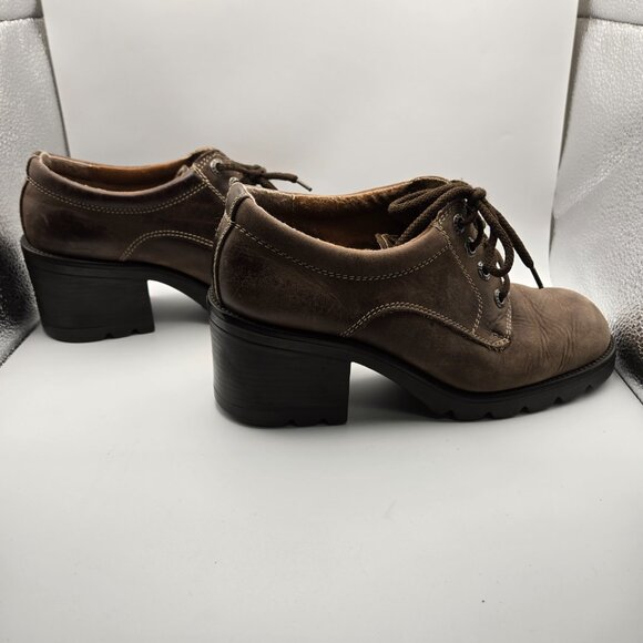St John's Bay Womens Size 7.5 Vintage Chunky Block Heel Lace Up Oxford Shoes Y2K - Picture 3 of 12